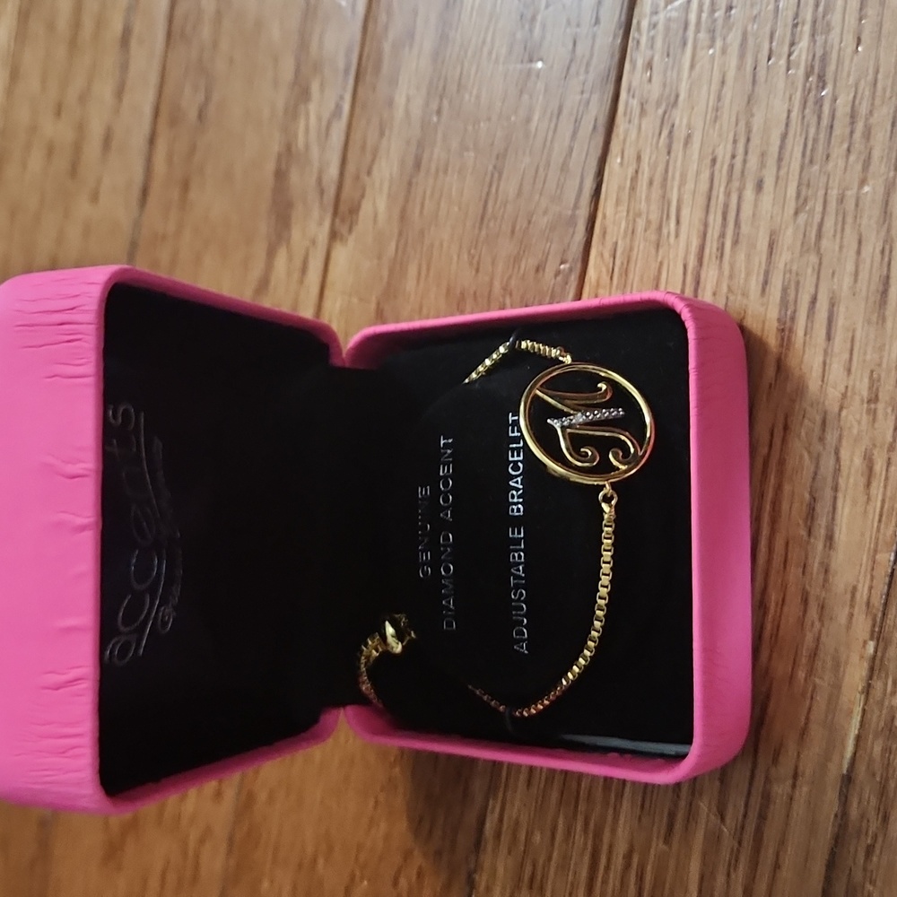 Initial bracelet